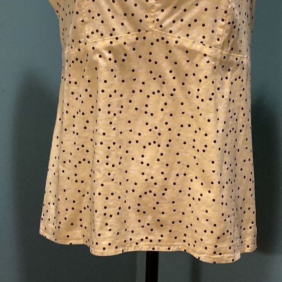 Talbots Pale Yellow Stretch Cotton Top Size Small - Picture 3 of 12